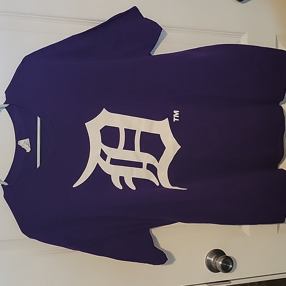 Gilan Other - DETROIT TIGERS PURPLE  SHORT SLEEVE T SHIRT